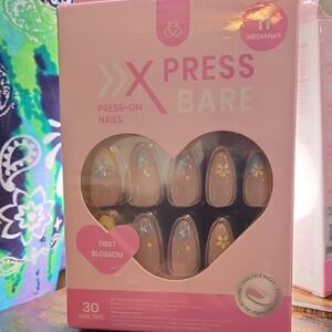 Beetles Press-On Nails